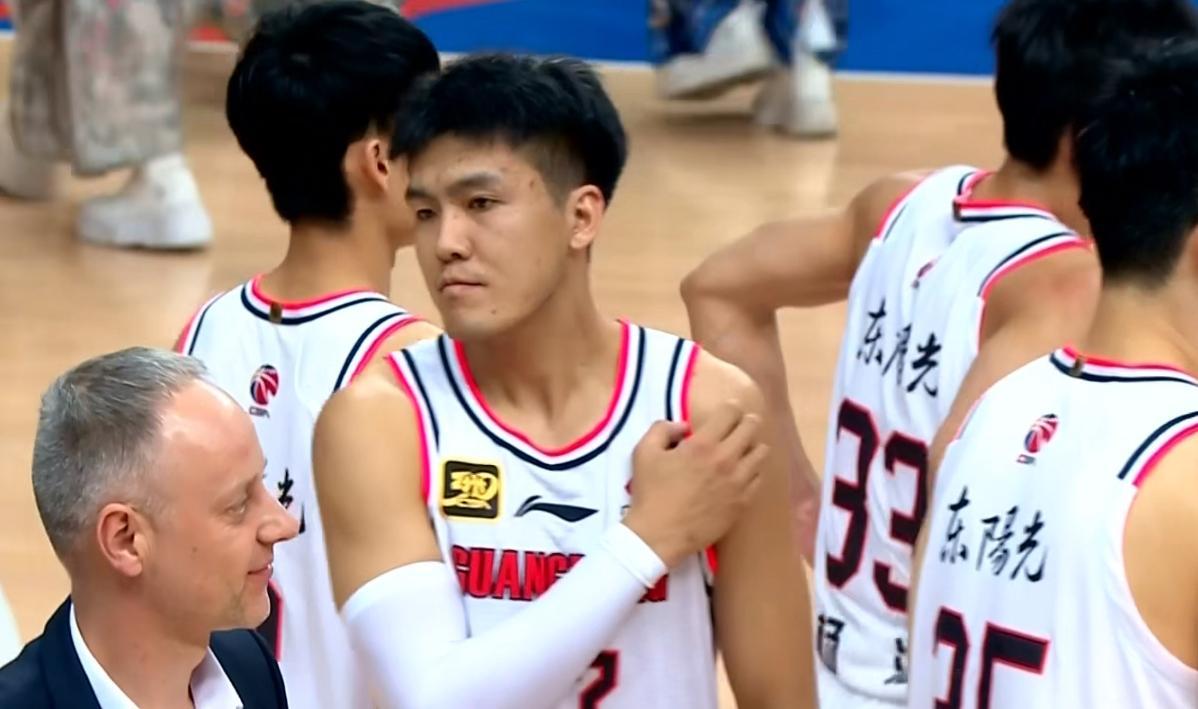 开云官网-为高薪拒绝和广东男篮续约,CBA防守悍将无人问津,或无球可打