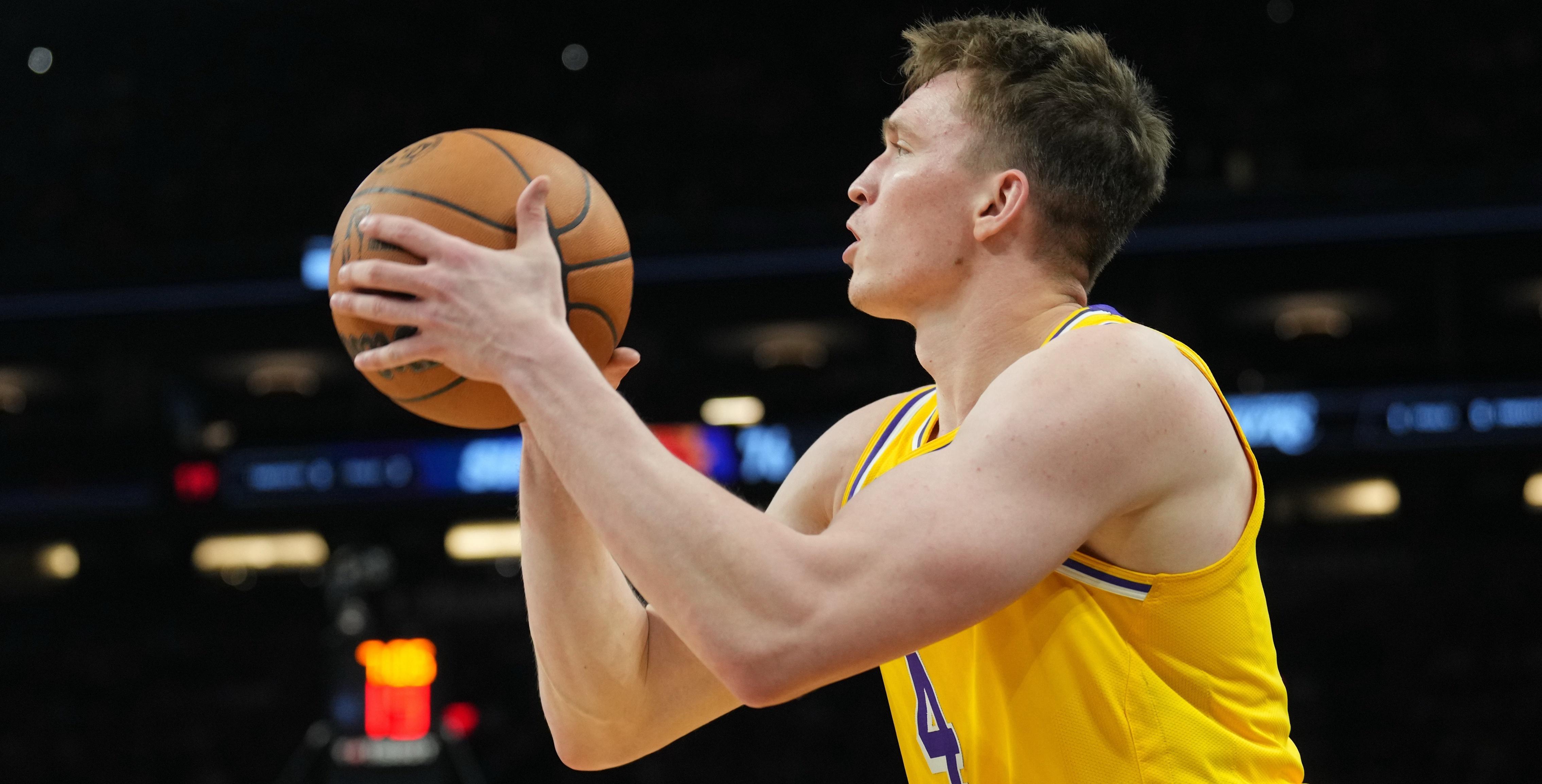 开云入口-16分惨败马刺！湖人为留克内克特付出代价，东契奇的MVP没戏了