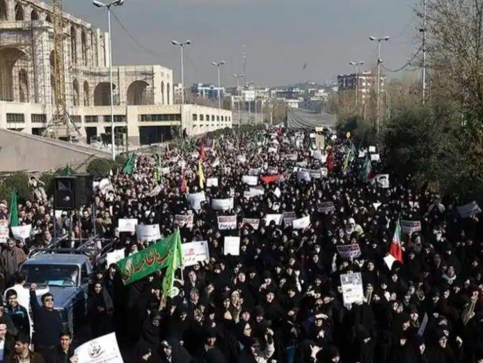 开云平台-伊朗巨变前夜