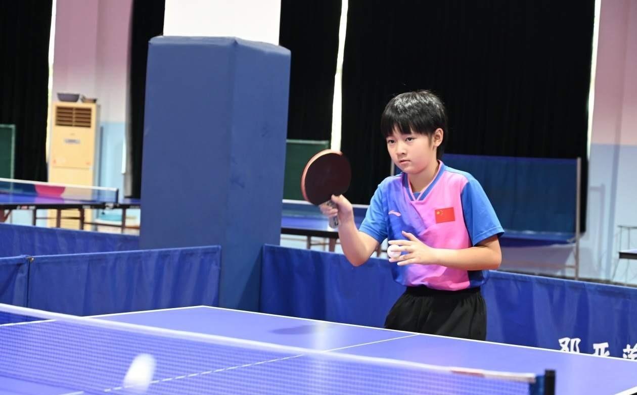 开云官网-国乒又出9岁双子星！小邓亚萍+小张怡宁争冠，王楠女儿克星上线