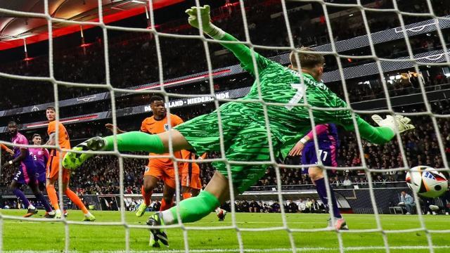 小负德国无伤大雅 荷兰队依旧是希望与疑问并存