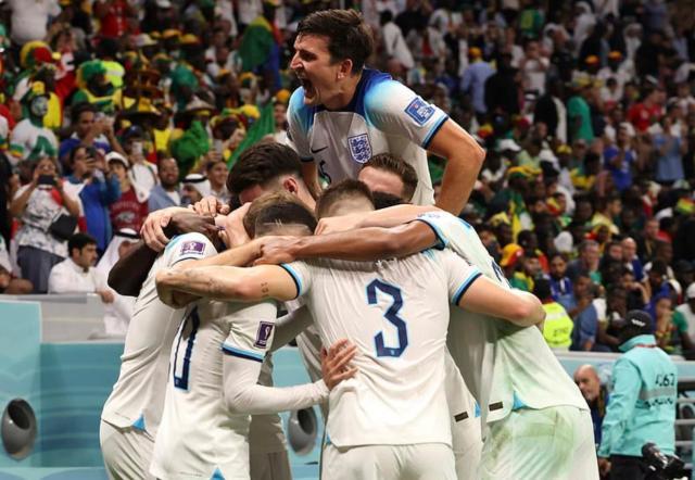 开云登录-恐怖三狮！咣咣进球，不丢球，黄牌0，哥还没用力呢！