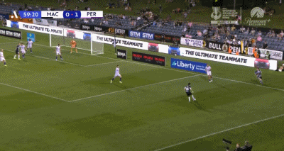 开云官网-麦克阿瑟FC2-2珀斯光荣，库尔托两次失误导致丢球