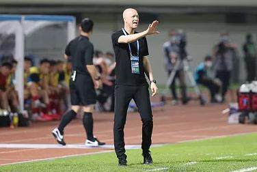 1619969018055063263.jpeg 开云入口-昨日重现?深足输法太熟悉 小克鲁伊夫还能撑多久