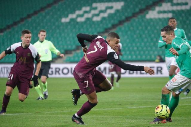 波叔首秀微调阵型巴黎憾平 维拉蒂位置前提收效佳